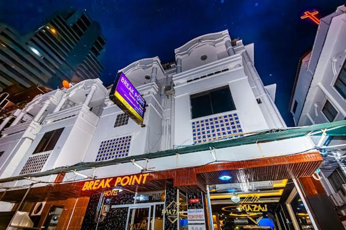 Break Point Hotel Patong Eksteriør bilde