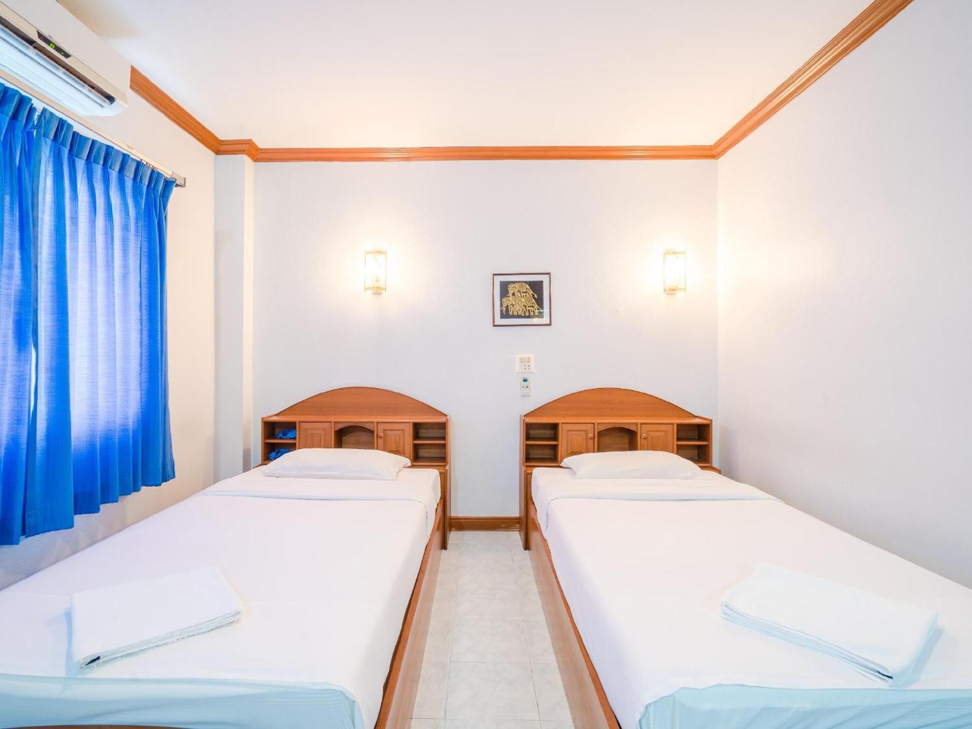 Break Point Hotel Patong Eksteriør bilde