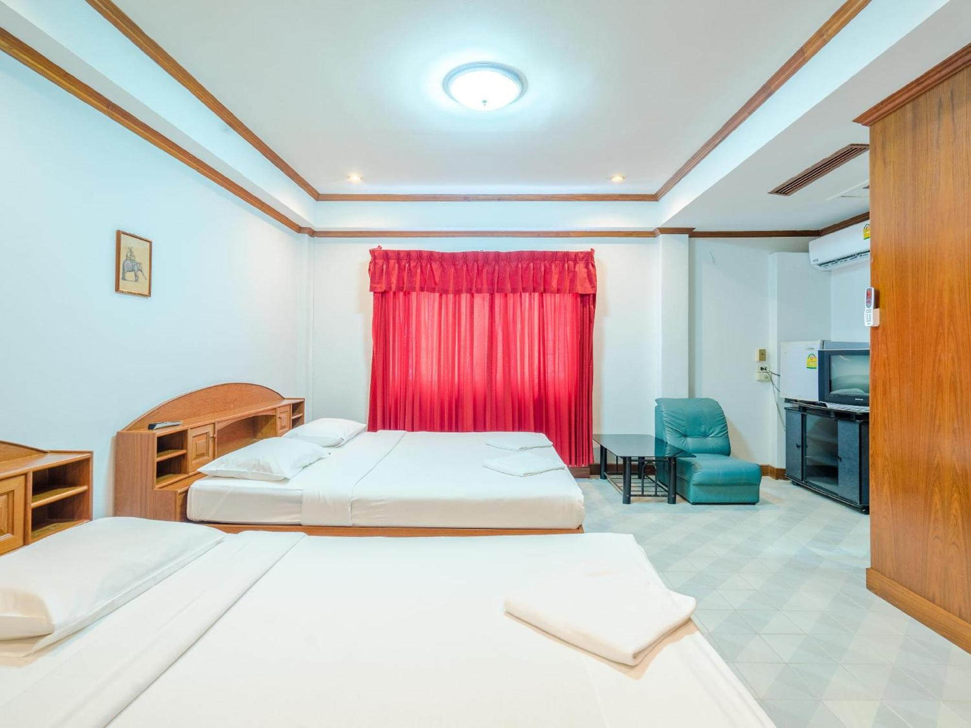 Break Point Hotel Patong Eksteriør bilde
