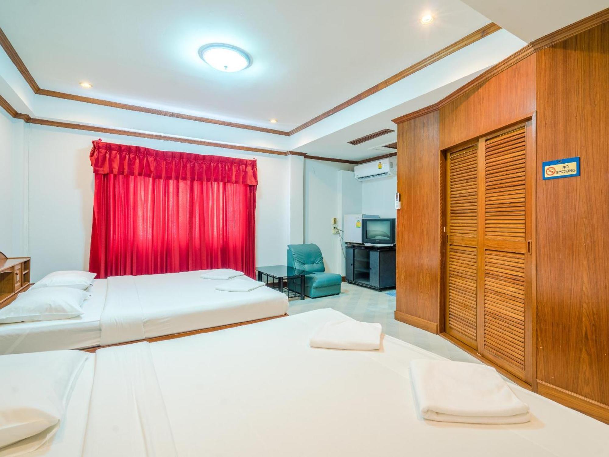 Break Point Hotel Patong Eksteriør bilde