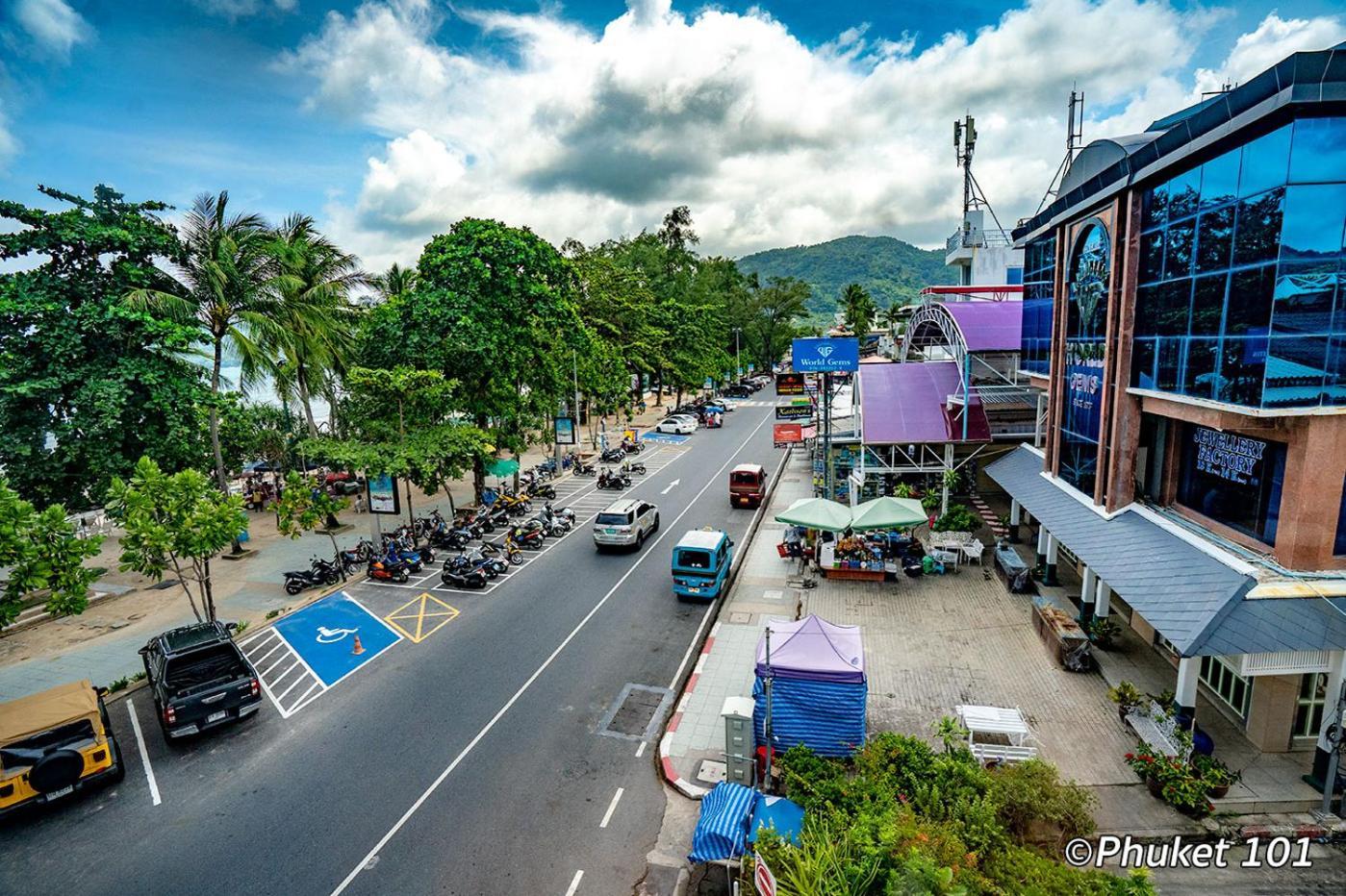 Break Point Hotel Patong Eksteriør bilde