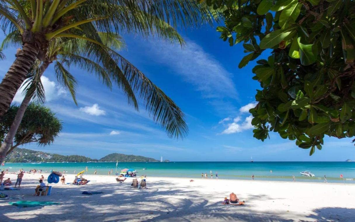 Break Point Hotel Patong Eksteriør bilde