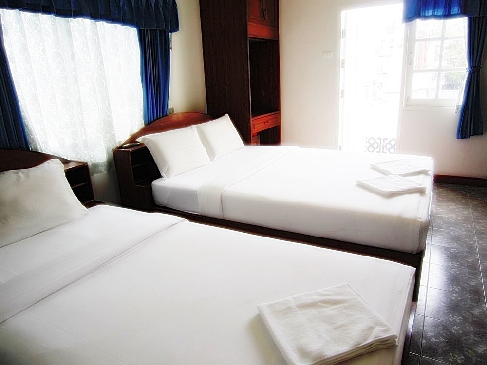 Break Point Hotel Patong Eksteriør bilde